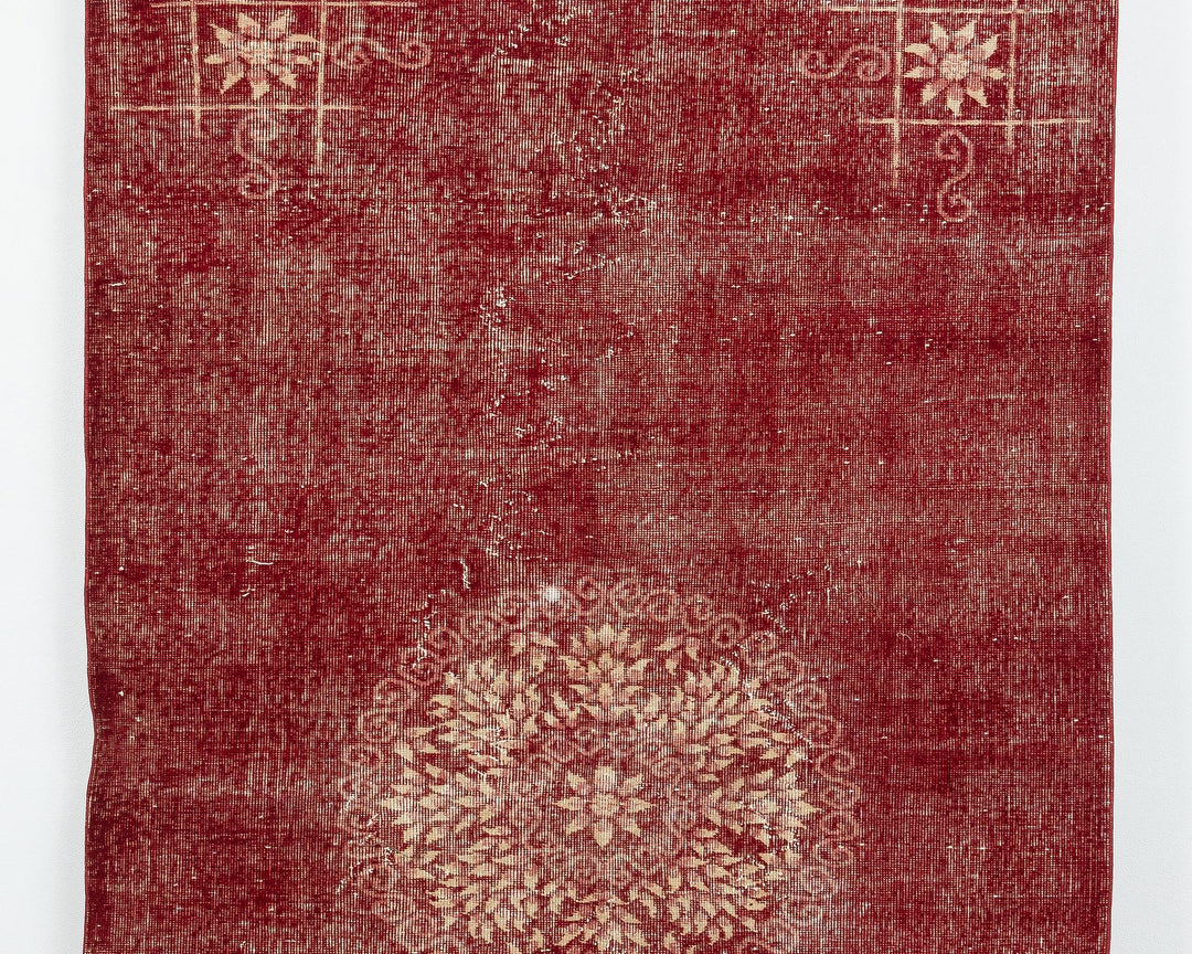 Red Oushak Rug 4' 8" x 8' 1" | No. VR51149