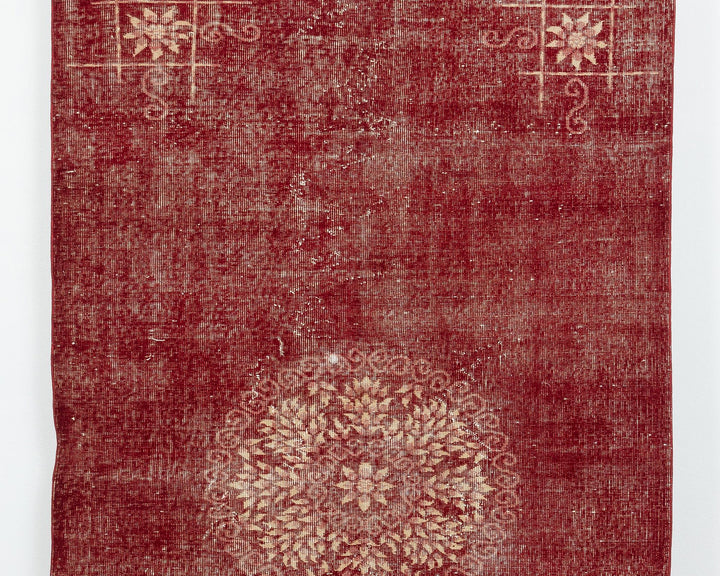 Red Oushak Rug 4' 8" x 8' 1" | No. VR51149