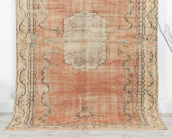 Orange Oushak Rug 5' 1" x 8' 1" | No. VR69624