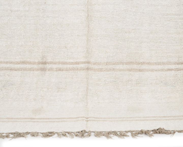 White Kilim Rug 8' 2" x 5' 3" | No. VR43669