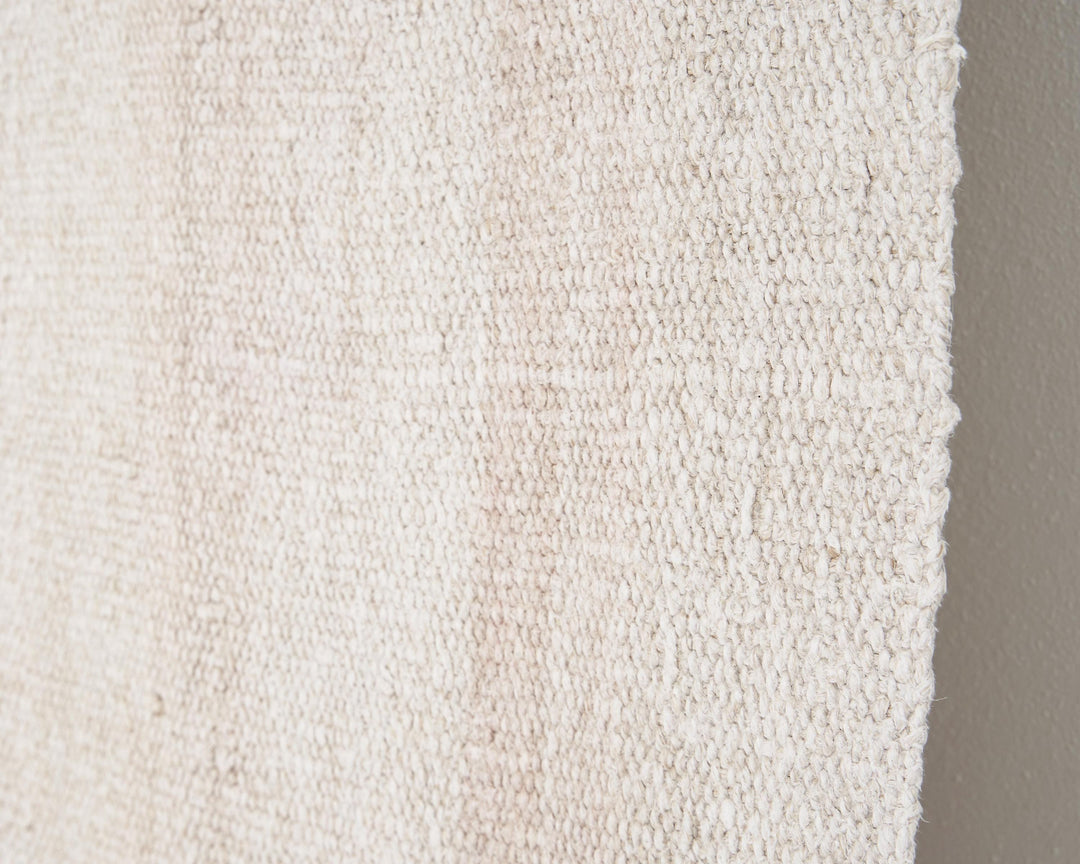 White Kilim Rug 9' 2" x 4' 9" | No. VR51520