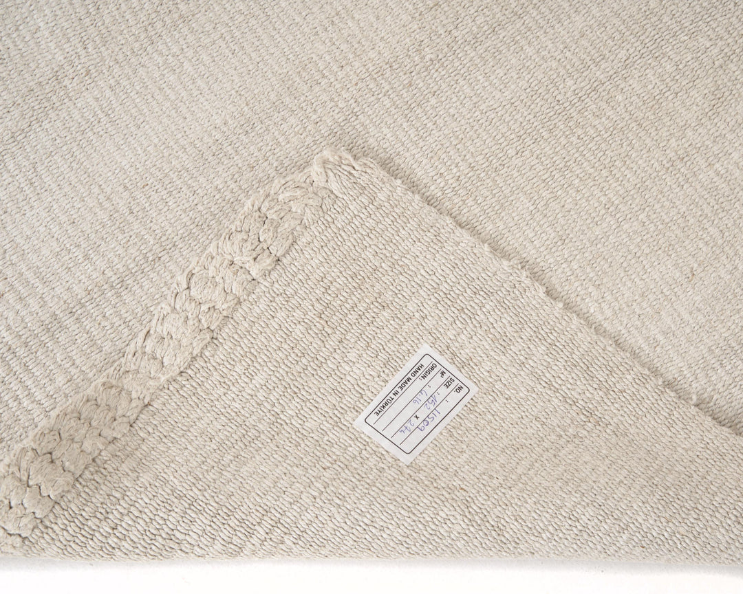 White Kilim Rug 9' x 5' | No. VR33286