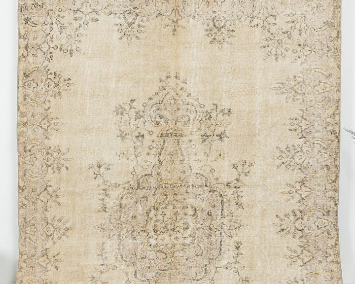 Oushak Rug 6' 7" x 9' 5" | No. VR78851
