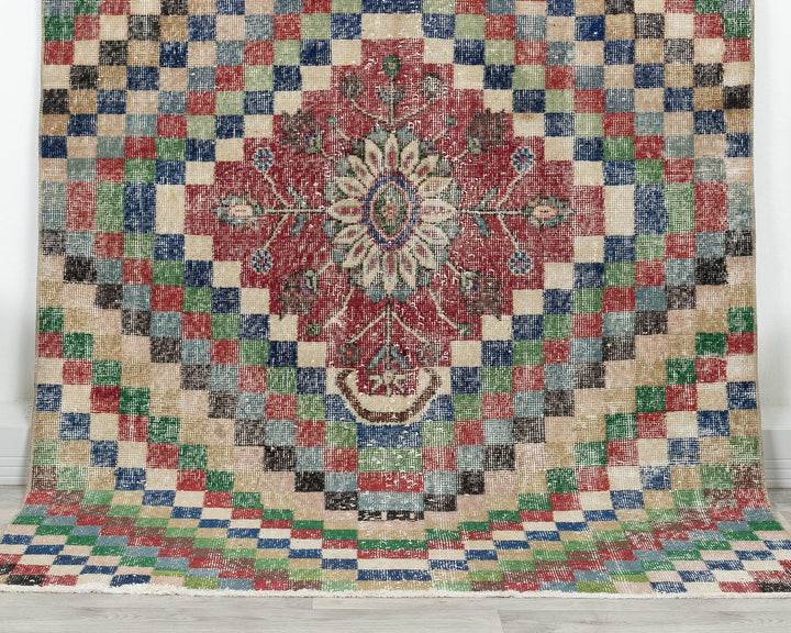 Red Oushak Rug 4' 7" x 6' 8" | No. VR18520