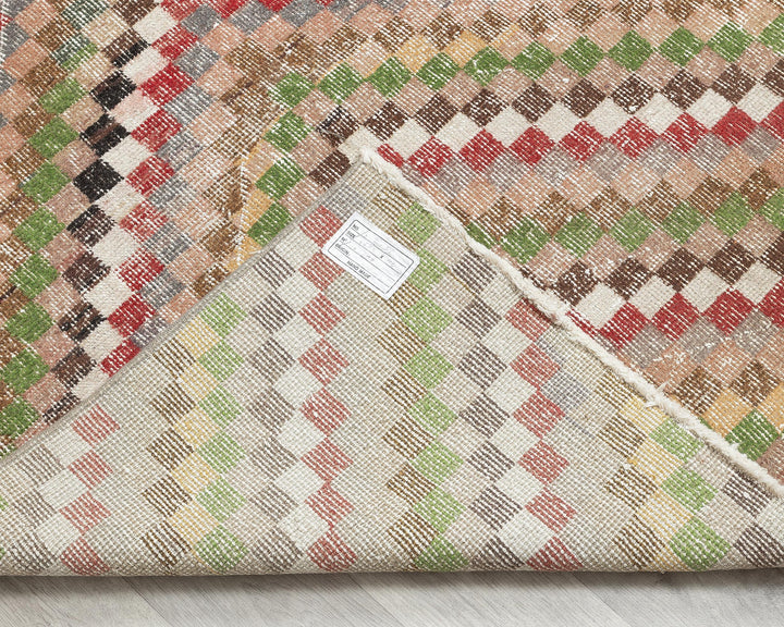 Neutral Oushak Rug 3' 9" x 5' 9" | No. VR96089