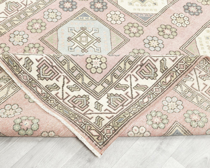Brown Oushak Rug 4' 8" x 8' 11" | No. VR21377
