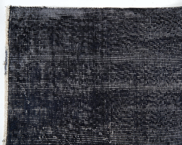 Black Oushak Rug 5' 7" x 8' 2" | No. VR89952