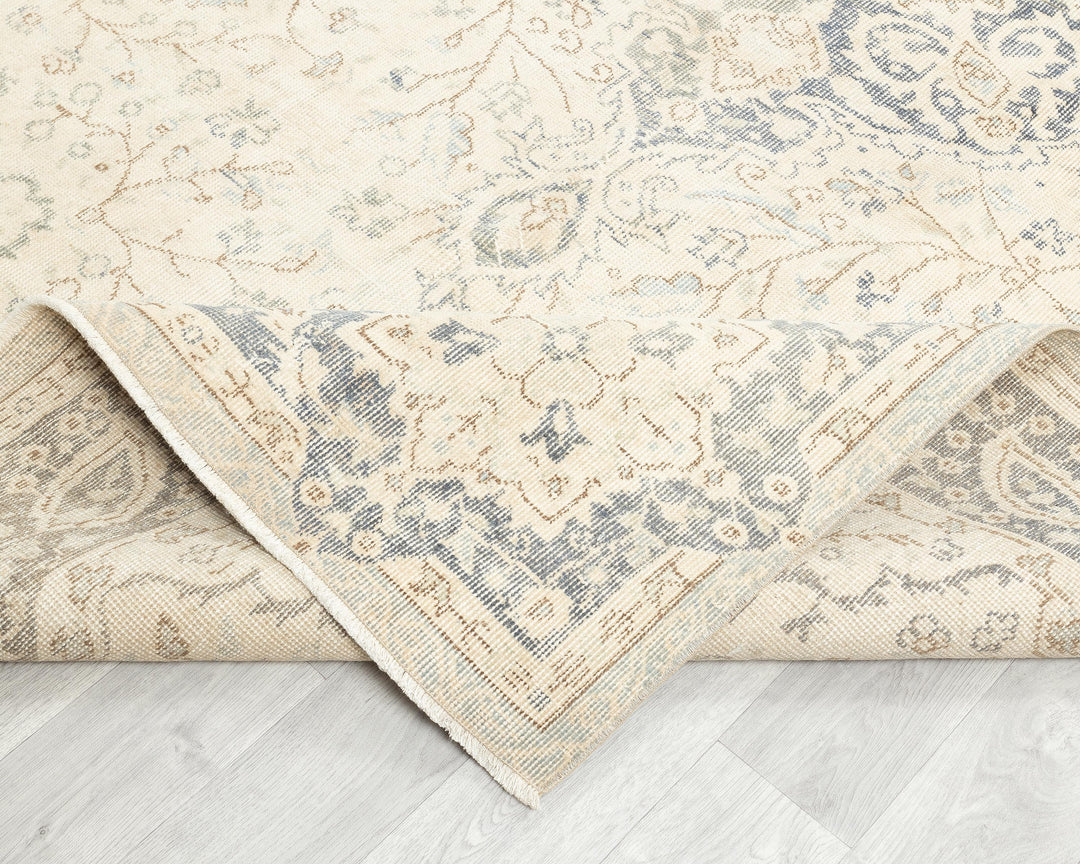 Neutral Oushak Rug 6' 3" x 9' 10" | No. VR37251