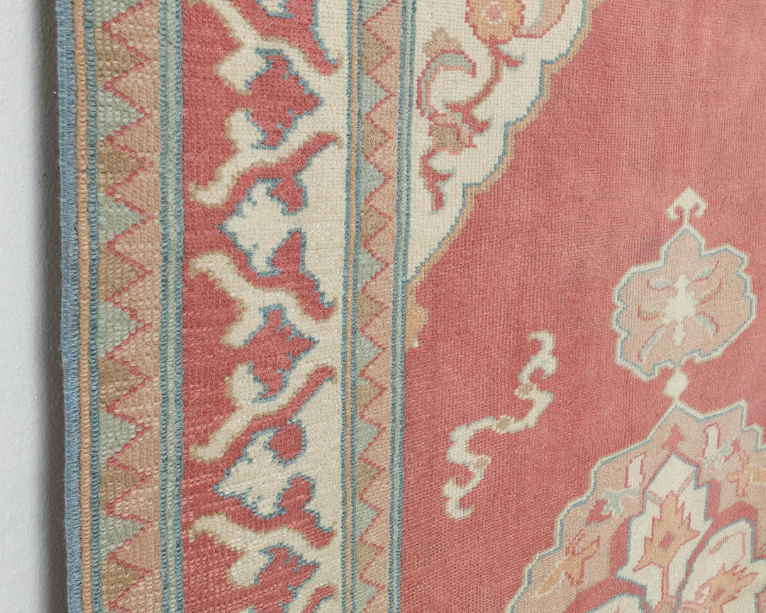 Pink Oushak Rug 5' 8" x 4' 5" | No. VR50626