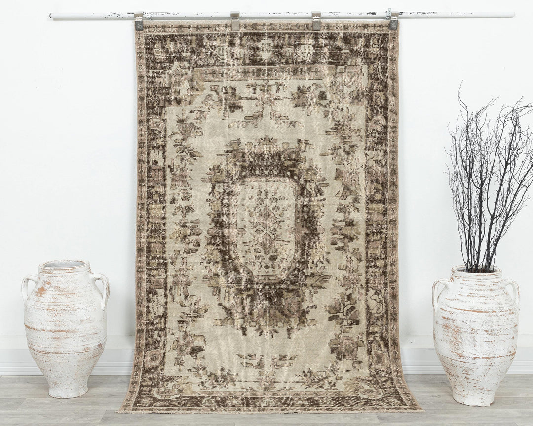 Oushak Rug 3' 8" x 6' 2" | No. VR76382