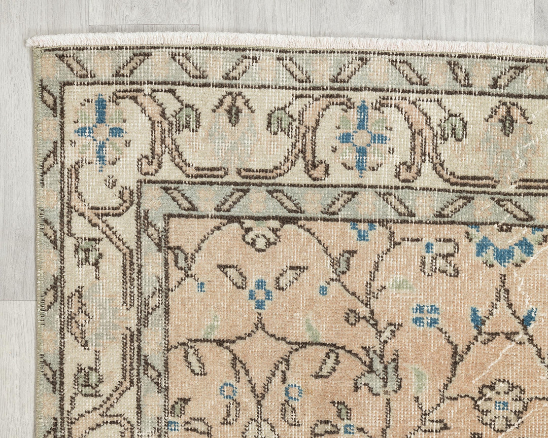 Oushak Rug 3' 7" x 6' 9" | No. VR25064