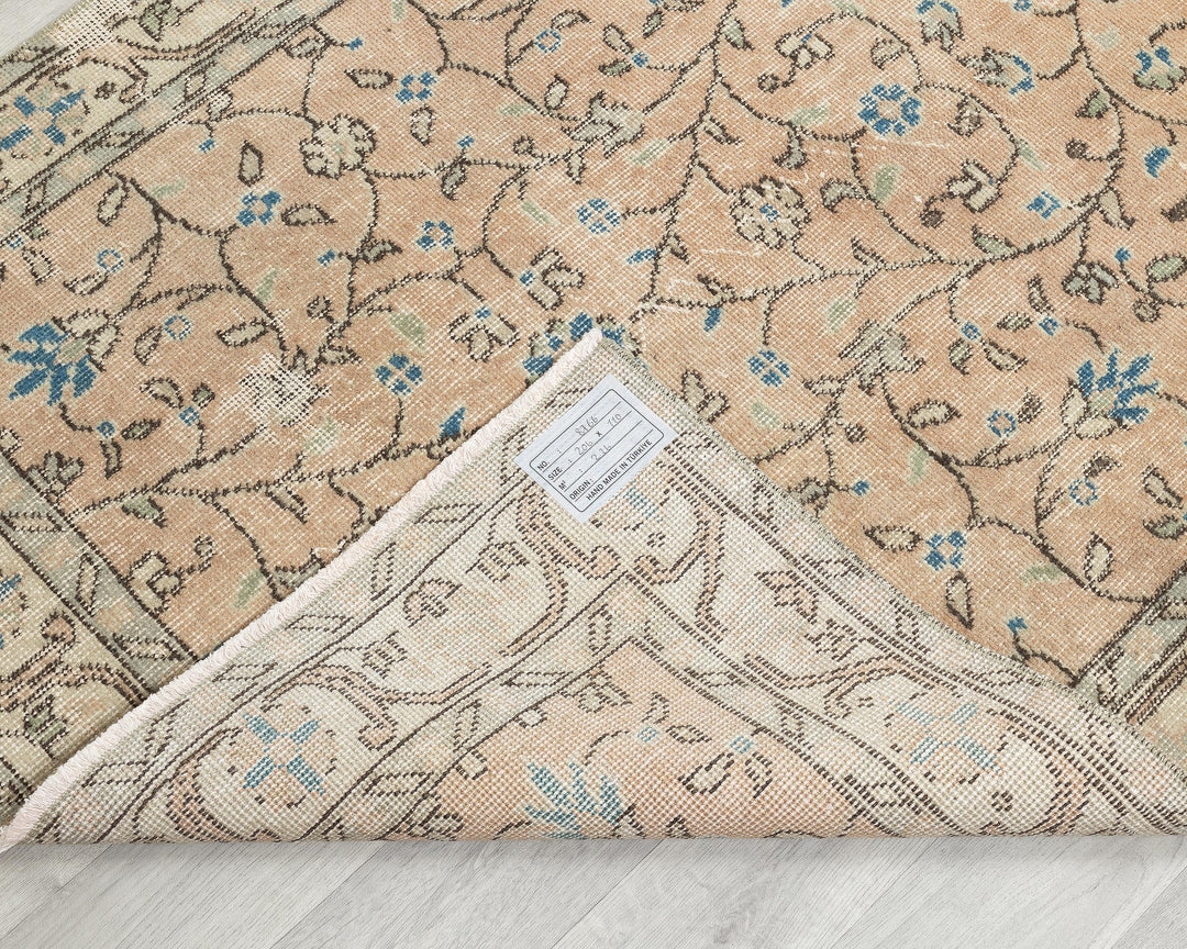 Oushak Rug 3' 7" x 6' 9" | No. VR25064