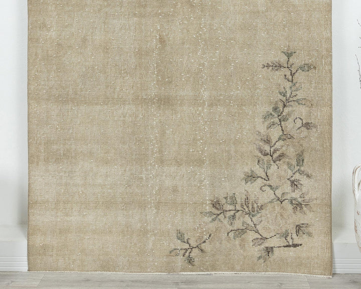 Beige Oushak Rug 6' 8" x 8' | No. VR55455