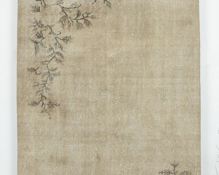 Beige Oushak Rug 6' 8" x 8' | No. VR55455