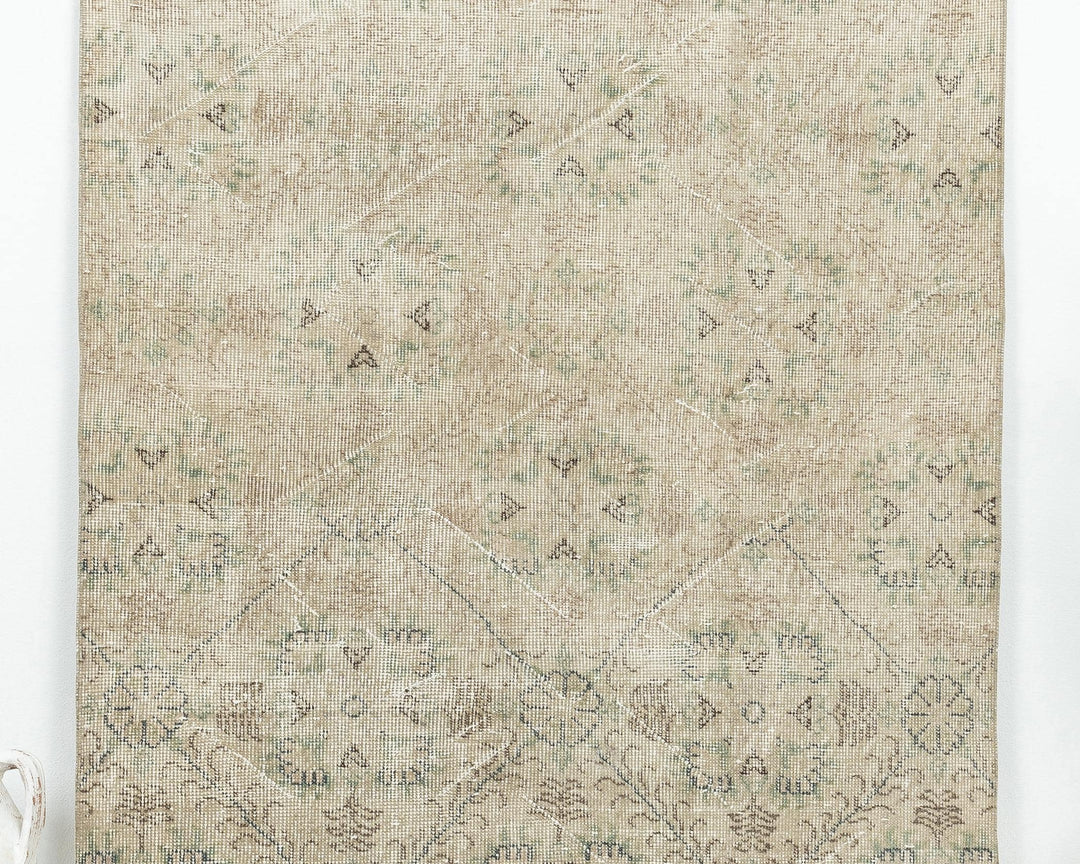 Oushak Rug 6' 10" x 4' | No. VR34205