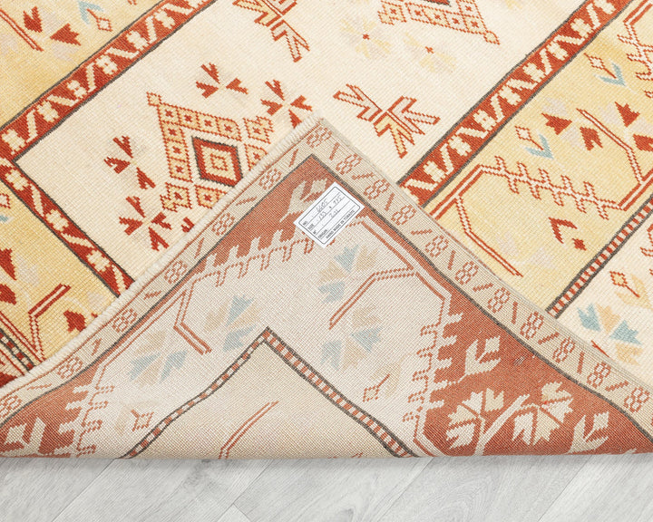 Yellow Oushak Rug 5' 9" x 4' 4" | No. VR38730