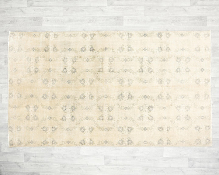 Vintage Turkish Rug 8' x 4' 9" | No. VR99147