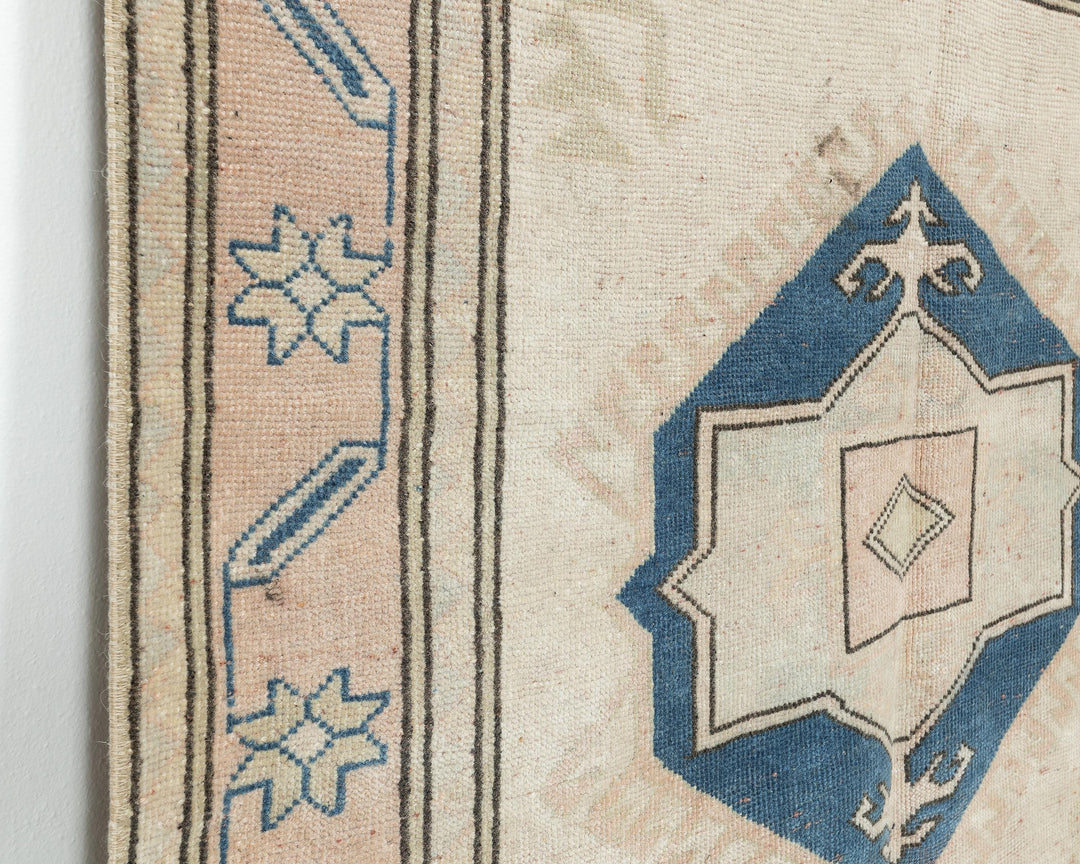 Blue Oushak Rug 6' 5" x 4' 6" | No. VR47550