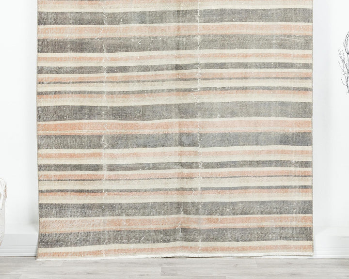 Oushak Rug 6' 7" x 4' 10" | No. VR61396