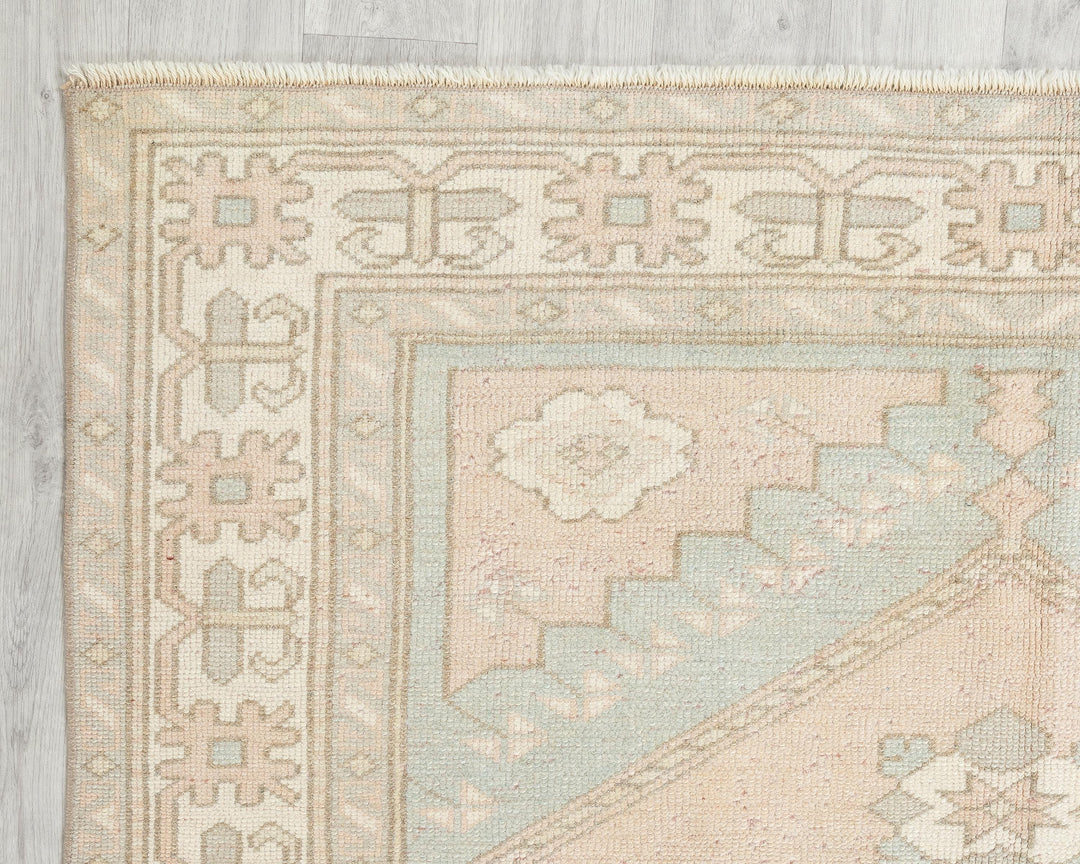 Blue Oushak Rug 4' 5" x 6' 4" | No. VR74795