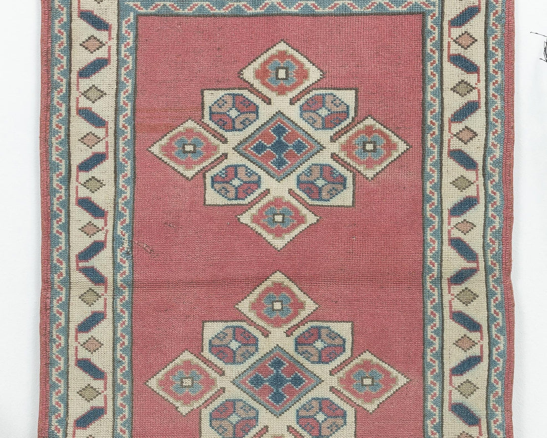 Neutral Oushak Rug 2' 11" x 4' | No. VR10272