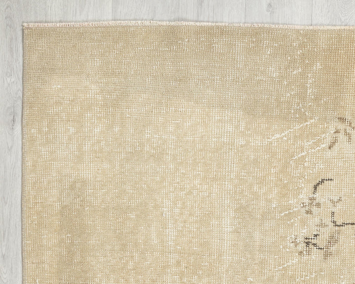 Oushak Rug 3' 6" x 6' 5" | No. VR31071