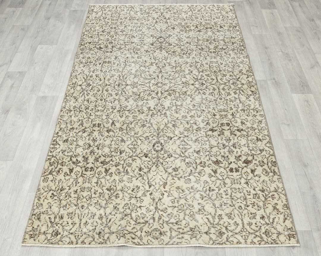 Neutral Oushak Rug 6' 6" x 3' 9" | No. VR79957