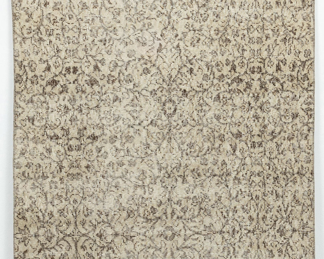 Neutral Oushak Rug 6' 6" x 3' 9" | No. VR79957