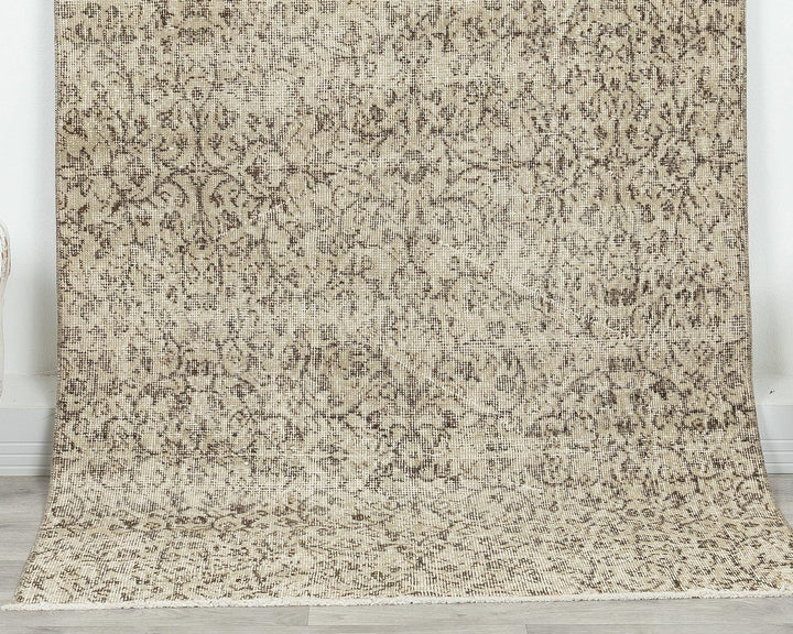 Neutral Oushak Rug 6' 6" x 3' 9" | No. VR79957