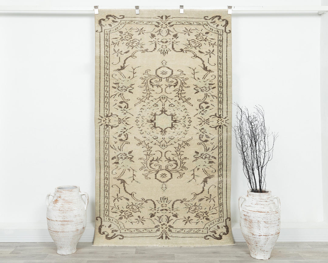 Beige Oushak Rug 6' 9" x 3' 8" | No. VR90754