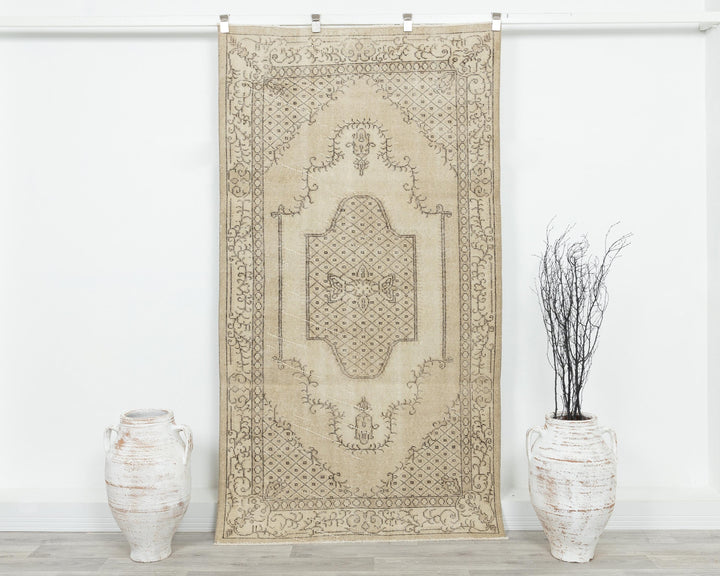 Beige Oushak Rug 6' 9" x 3' 9" | No. VR64995