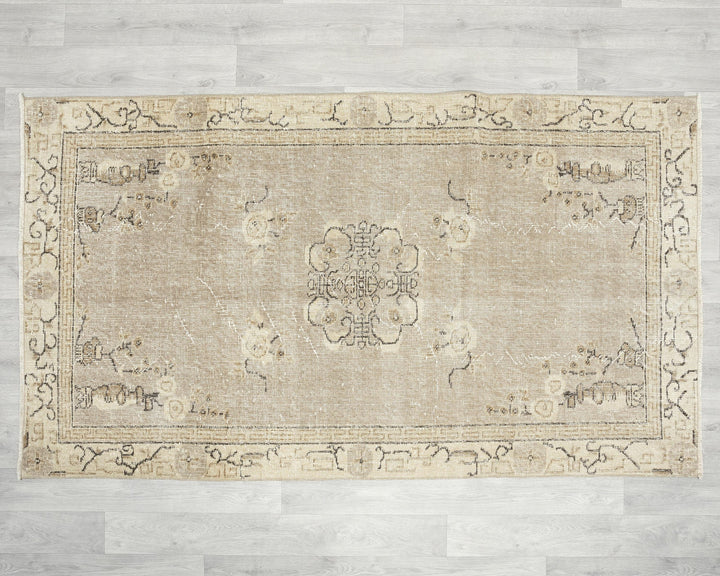 Oushak Rug 3' 8" x 6' 5" | No. VR18556