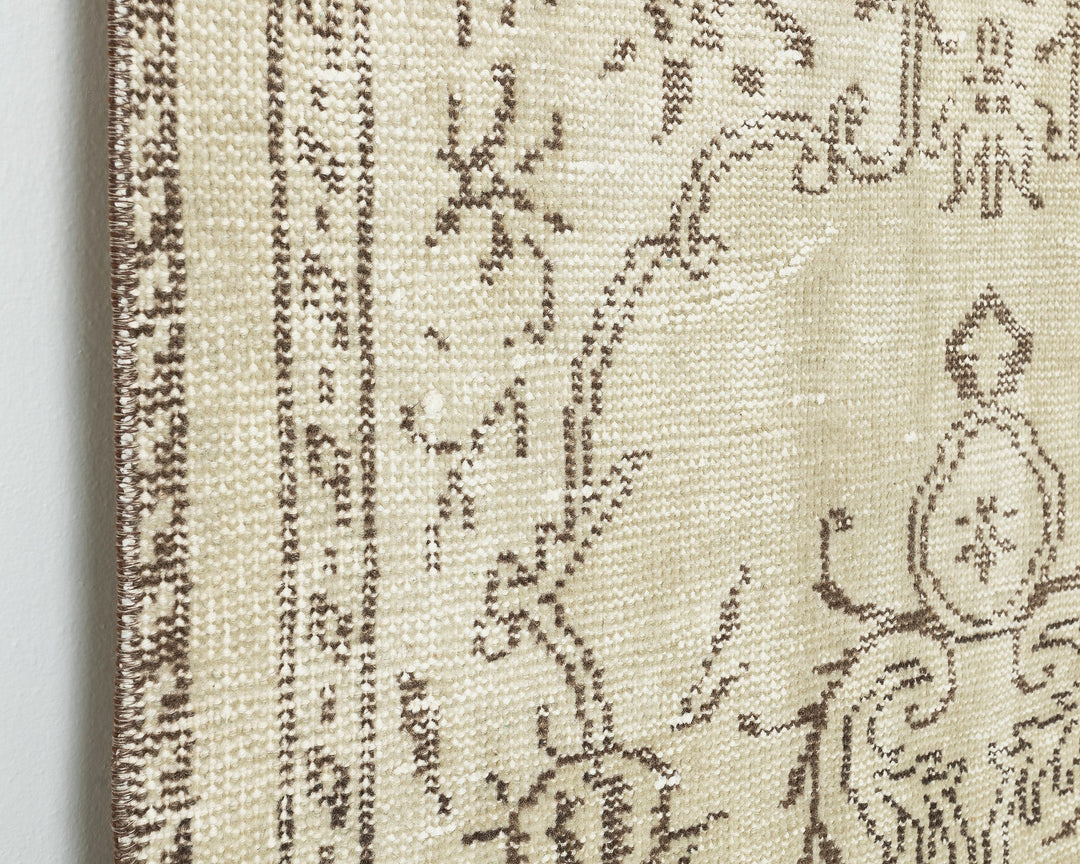 Beige Oushak Rug 3' 7" x 6' 5" | No. VR16235
