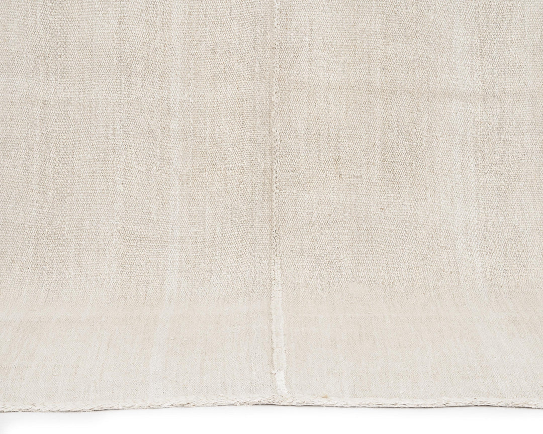 White Kilim Rug 5' x 9' 1" | No. VR80910