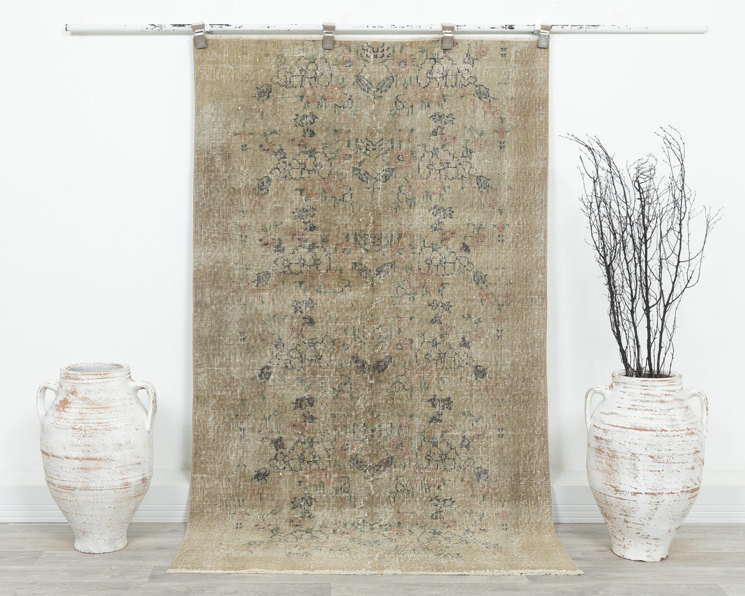 Oushak Rug 3' 7" x 6' 4" | No. VR27207