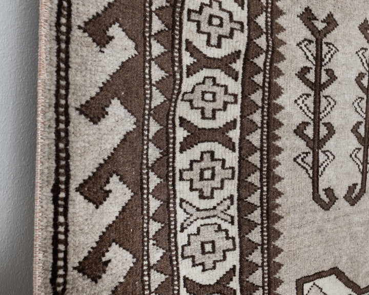 Brown Oushak Rug 8' 7" x 9' | No. VR81785