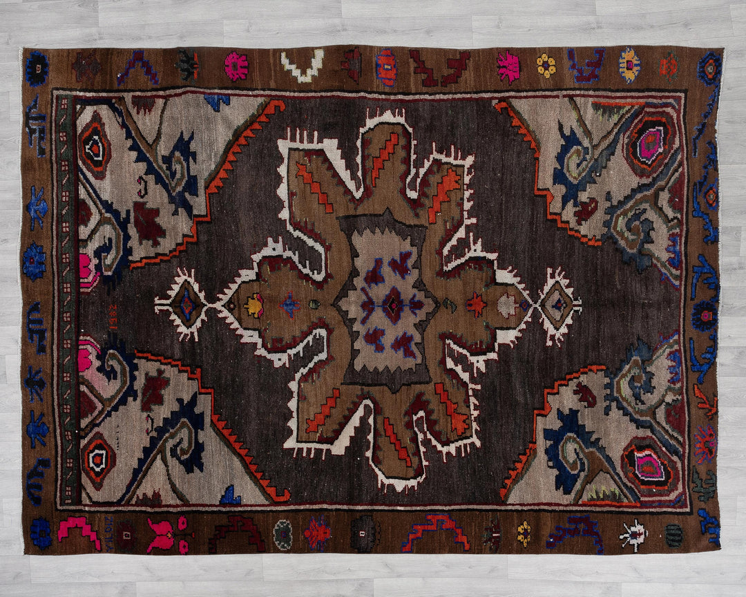 Brown Oushak Rug 6' 1" x 9' 2" | No. VR60337