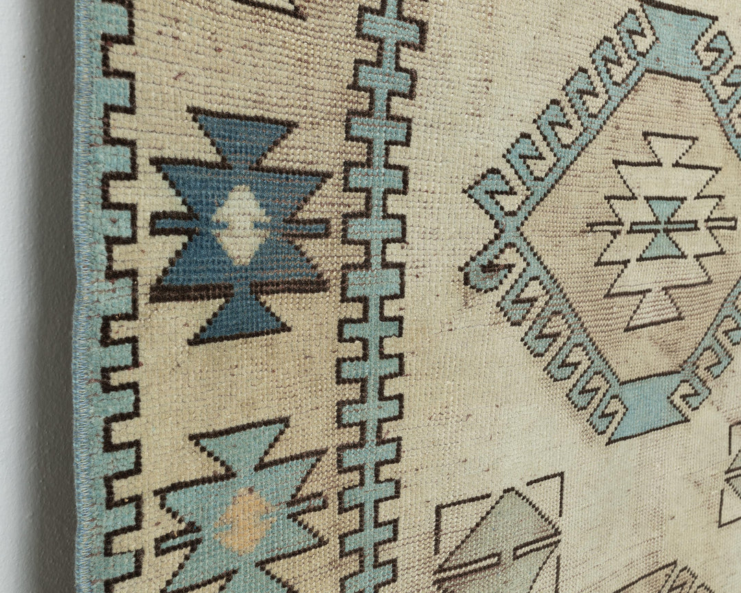 Faded Oushak Rug 3' 11" x 6' 6" | No. VR40172