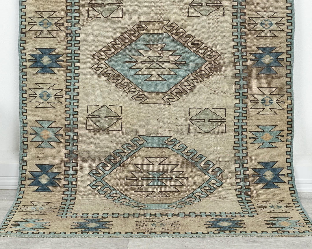 Faded Oushak Rug 3' 11" x 6' 6" | No. VR40172
