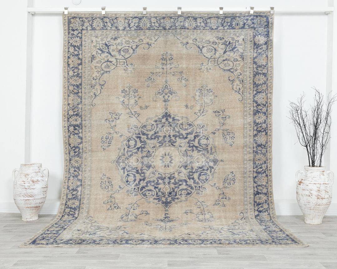 Faded Oushak Rug 7' 1" x 9' 8" | No. VR38953