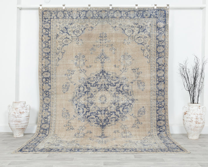 Faded Oushak Rug 7' 1" x 9' 8" | No. VR38953