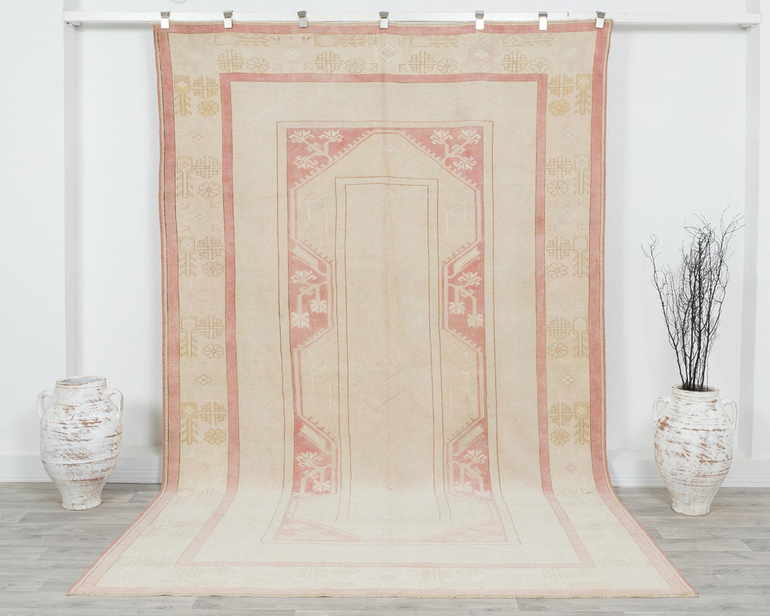 Neutral Oushak Rug 6' 6" x 10' 2" | No. VR71709