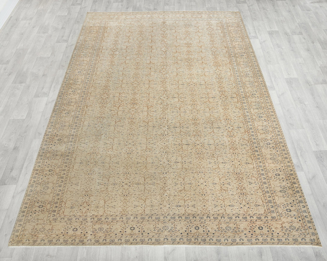Oushak Rug 6' 8" x 9' 8" | No. VR45049