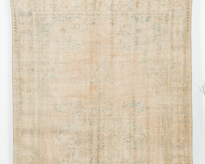 Faded Oushak Rug 9' 8" x 6' 1" | No. VR33254