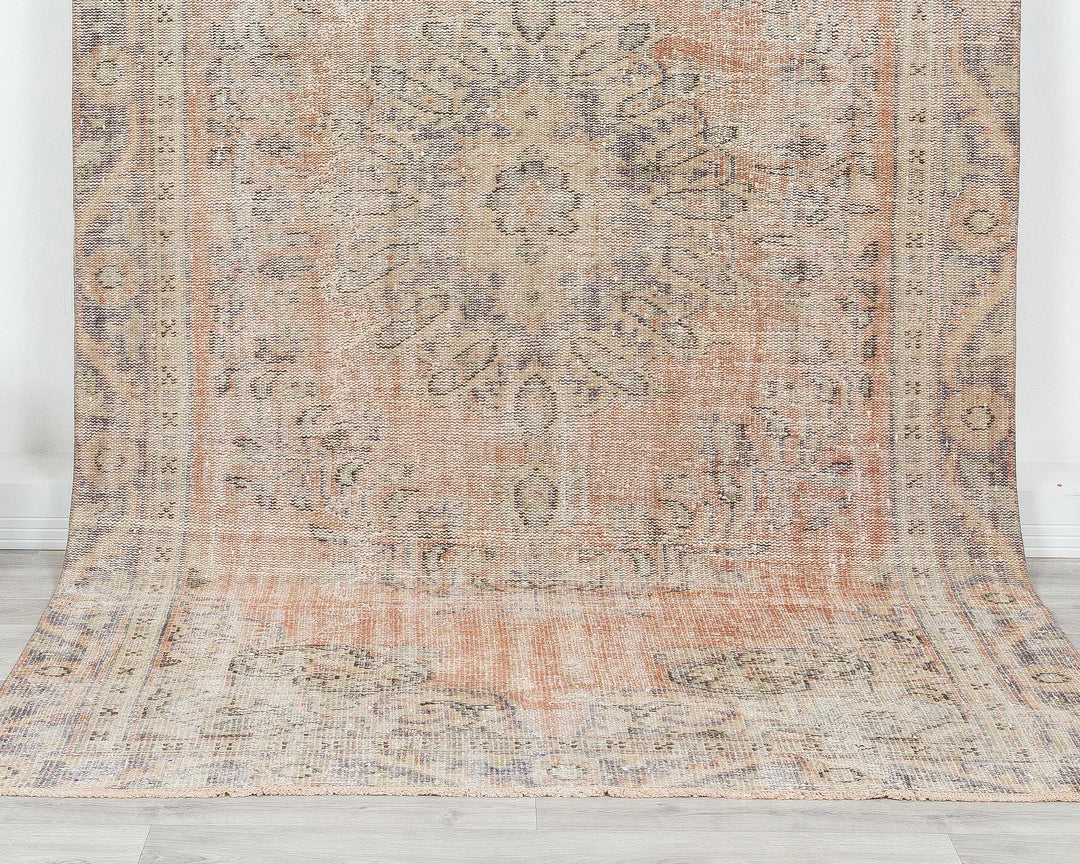 Faded Oushak Rug 5' 5" x 9' 7" | No. VR48965