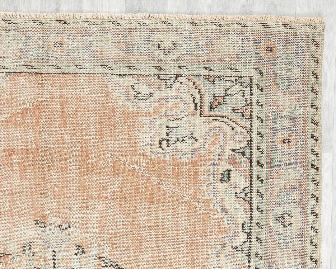Oushak Rug 5' 5" x 9' 4" | No. VR13356