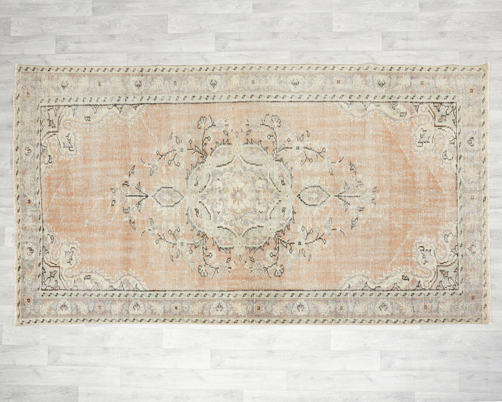 Oushak Rug 5' 5" x 9' 4" | No. VR13356