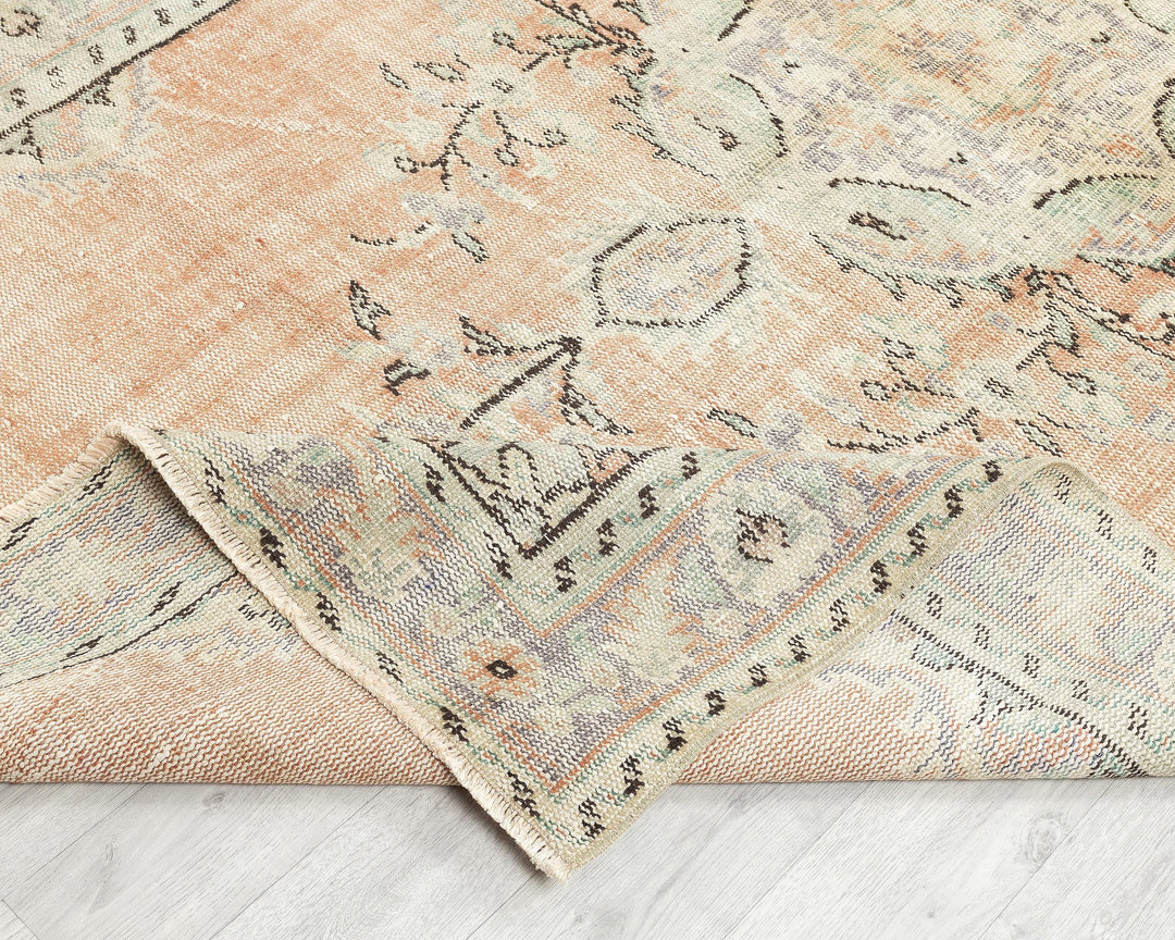 Oushak Rug 5' 5" x 9' 4" | No. VR13356