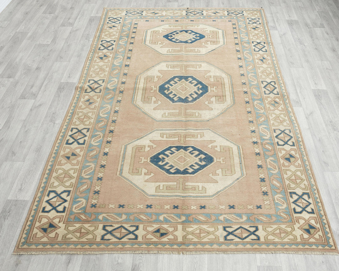 Faded Oushak Rug 5' 6" x 7' 11" | No. VR23383