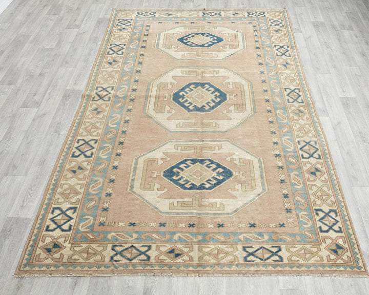 Faded Oushak Rug 5' 6" x 7' 11" | No. VR23383